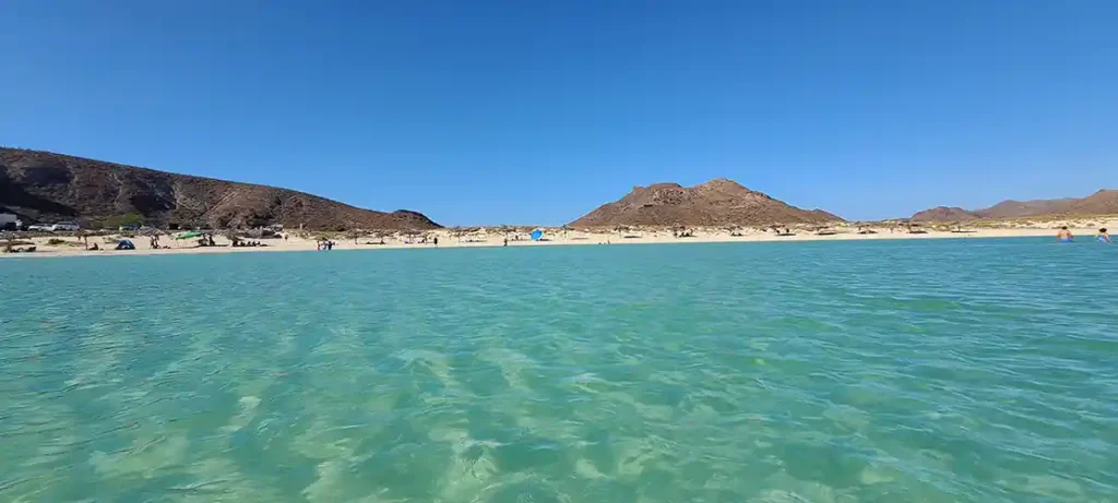 clear shallow water at playa balandra
