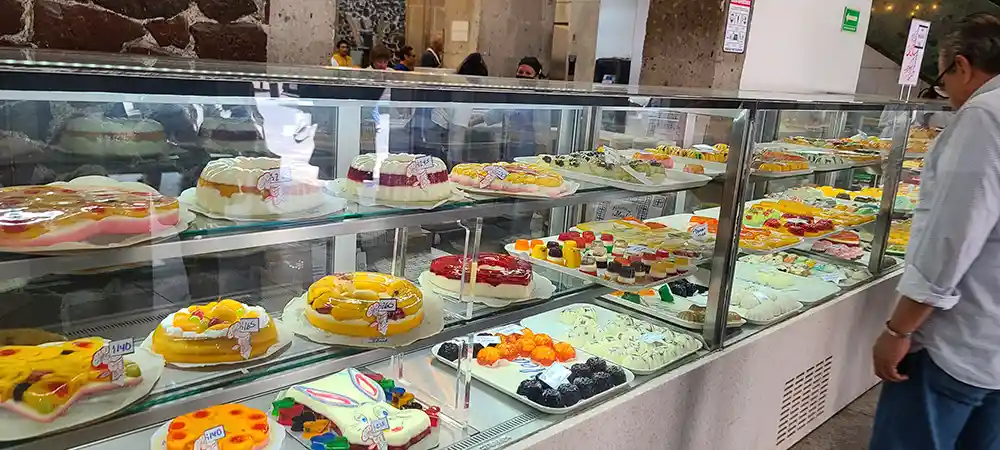 Cake display at Pasteleria Ideal Mexico city