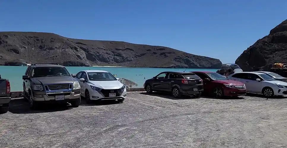playa balandra beach parking